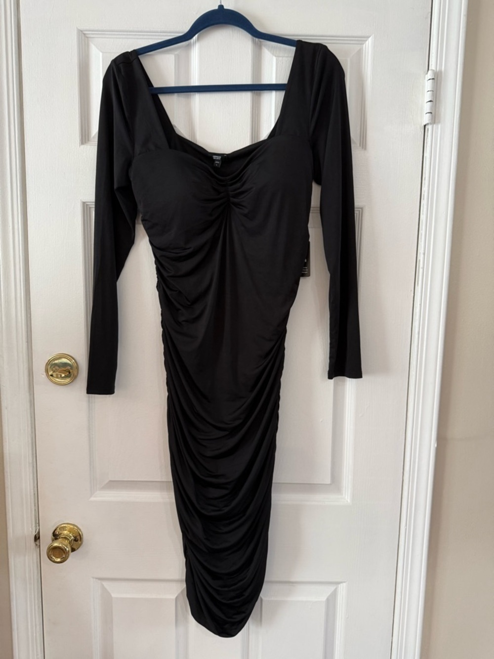 Express Black Long-Sleeve Ruched Midi Bodycon Dress